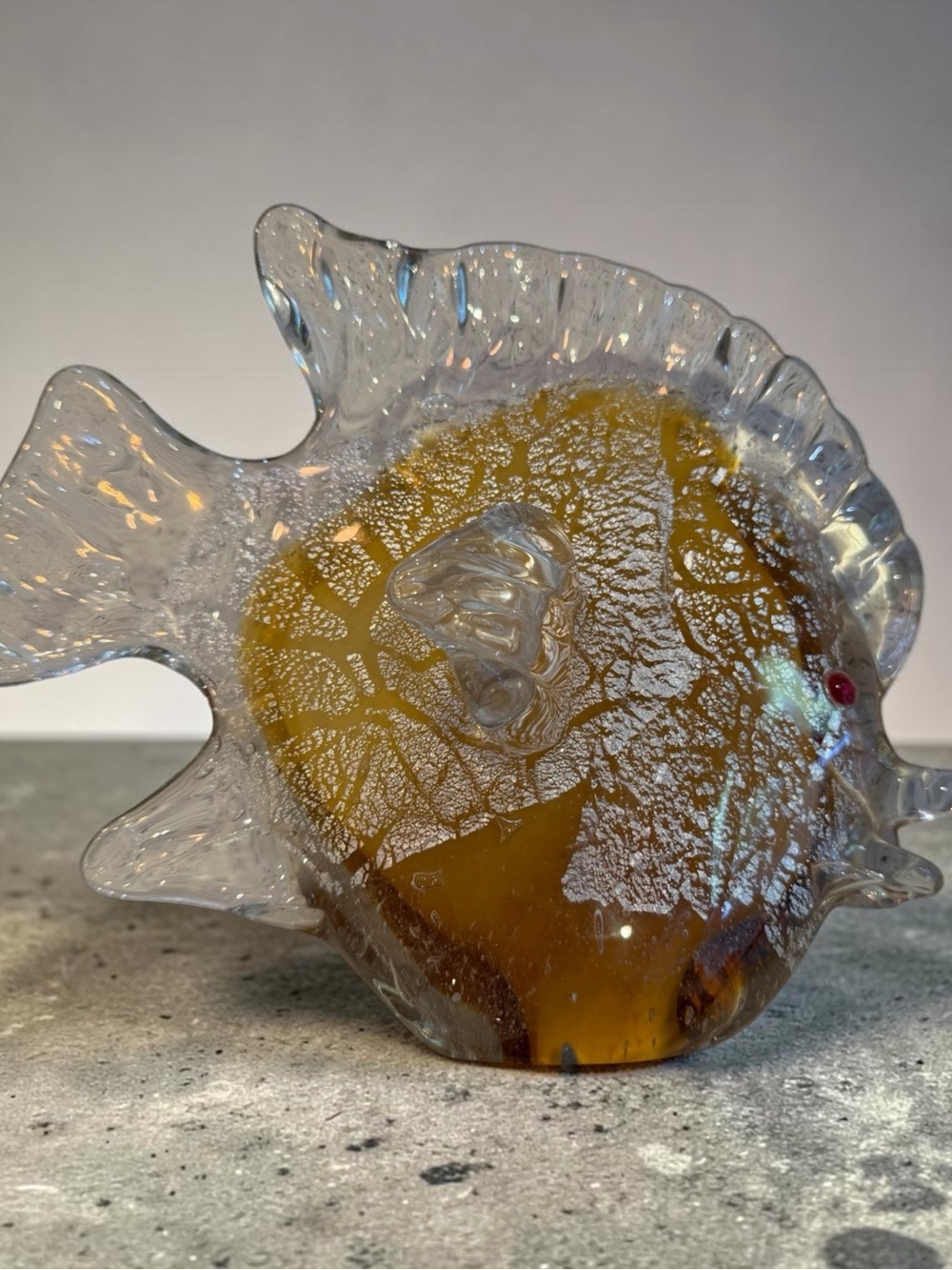 Vintage Hand Blown Iridescent Glass Fish Figurine - Picture 2 of 4